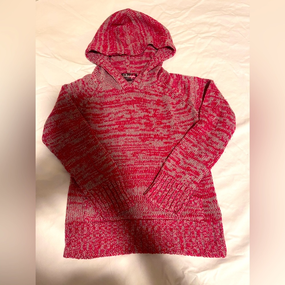 Shampoo long sleeve hoodie shirt for a girl color bright wine size 6X